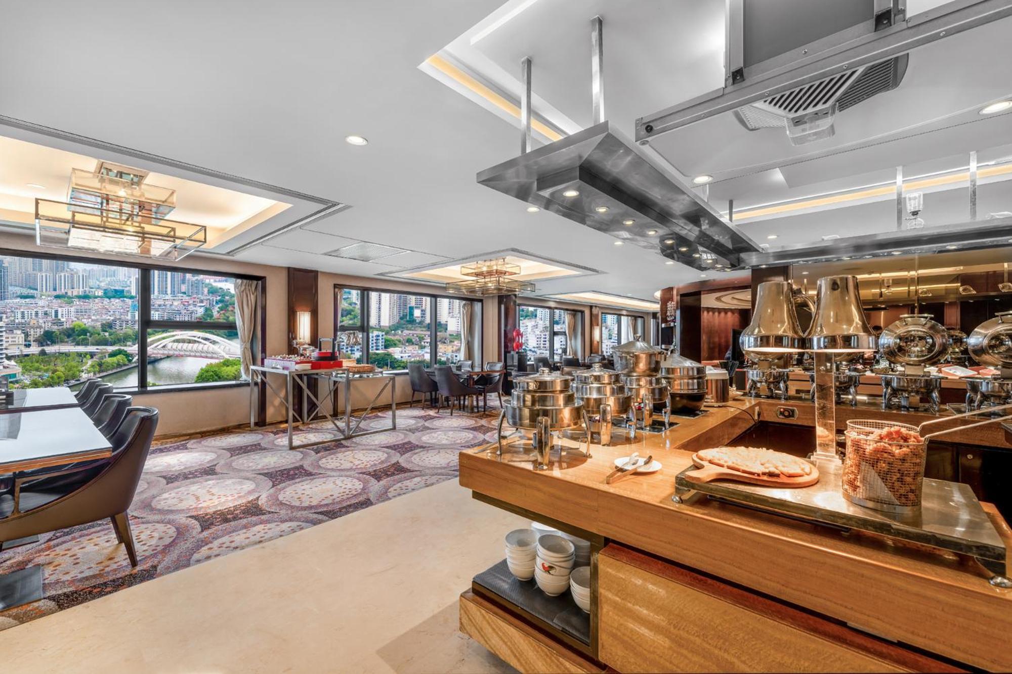 Sheraton Zhongshan Hotel Esterno foto