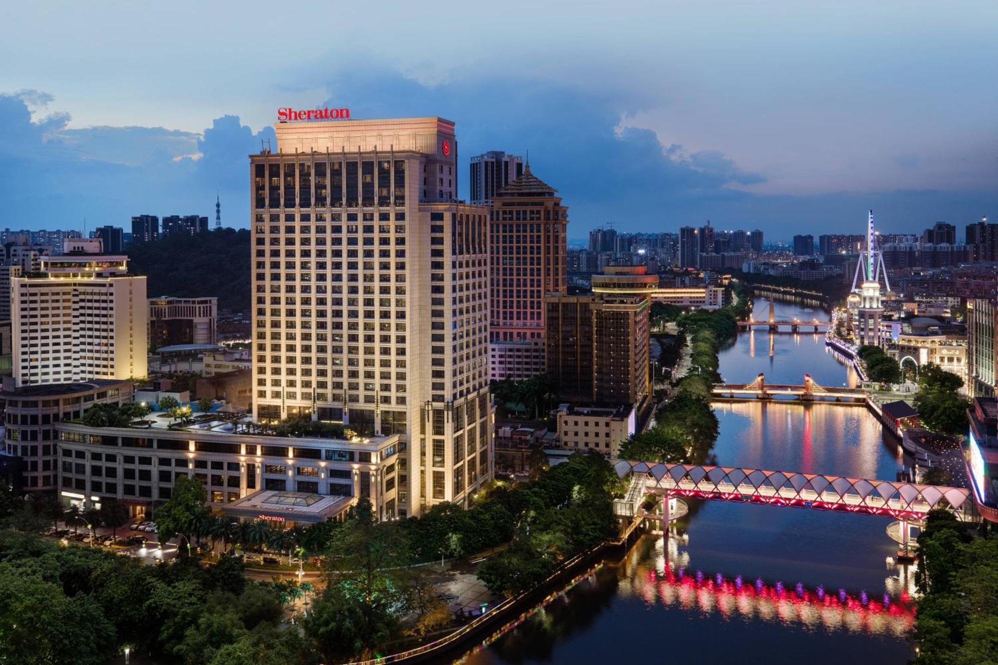 Sheraton Zhongshan Hotel Esterno foto